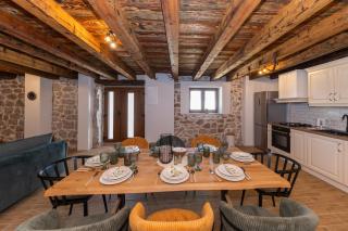 Villa Marita - - 7
