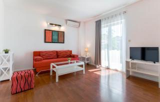 Awesome Home In Podstrana - Podstrana - 7