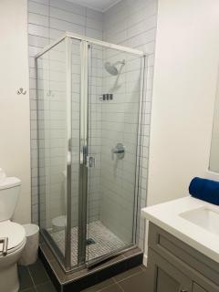 1 Bedroom 1 Bathroom Near Crypto Center - 3