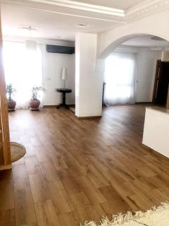 Appartement 250m2 avec grande terasse sans vis à vis ensoleillé - Tanger - 1
