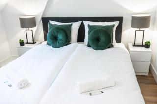 6-Bed Aircon House Diaz 60m2, many bedrooms - 6