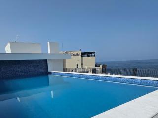 Skyline Apartments - Dobra Voda - 0