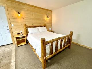 The Idaho Lodge & RV Park - Bonners Ferry - 2