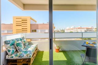 Laylas Place - 1