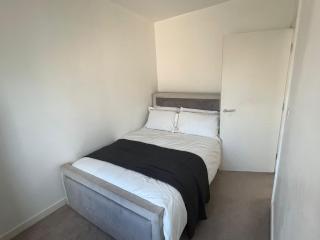 comfortable house - Thamesmead - 9