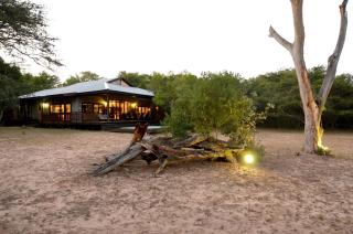 Umthiba Bush Lodge - 3