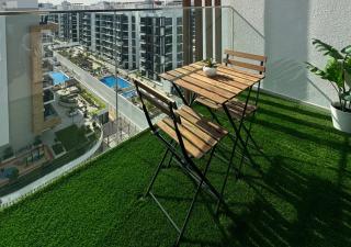 SkyView Studio Apartment - 5