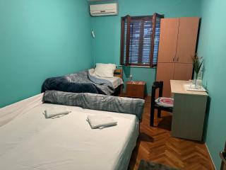 Serenity house near city center and beach - 1