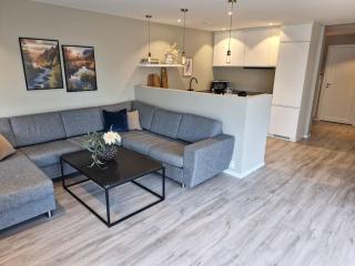 Familievennlig bolig med fine utearealer - Sandefjord - 7