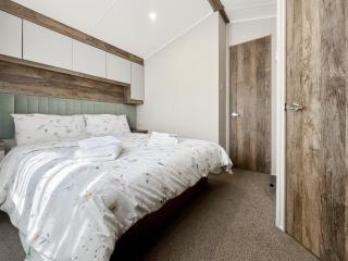 Brookwood - Weston-super-Mare - 5