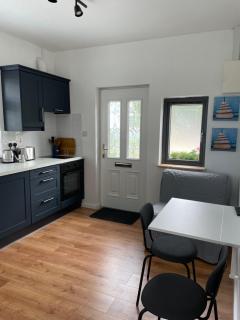 Marta Studio Apartment - Ennistymon - 3