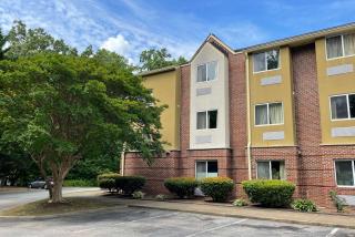 Microtel Inn & Suites Newport News - Newport News - 9
