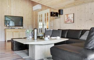 Cozy Home In Idestrup With Sauna - 8