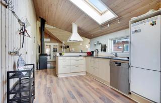 Cozy Home In Idestrup With Sauna - Marielyst - 5