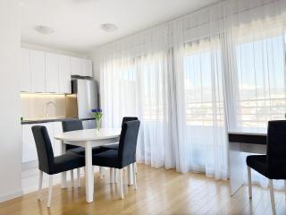 S`akvarel 4 - Private Garage - 2