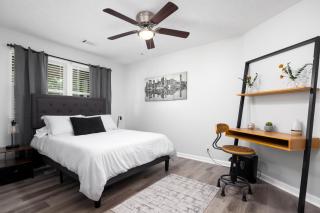 2 Bedroom Ft Moore Retreat - Columbus - 4