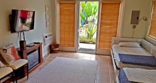 Tropical Bungalows with Heated pools - 4