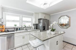Stylish 3bd, 2ba House. 30 mns to NYC & 10 mns to EWR, 20 mn to American Dream Mall - 9