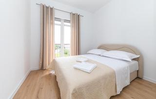Gorgeous Apartment In Kastel Kambelovac - Kaštela - 3
