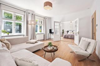 Exklusives HILVIT Health Apartment an der Universitätsklinik - Perfekt für Business und Kultur! 2 Schlafzimmer - Smoothie Mixer - Fitness Wall Gym - Smart TV - Cottbus - 0