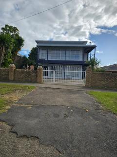 Beach House-Town House - Eden - 9