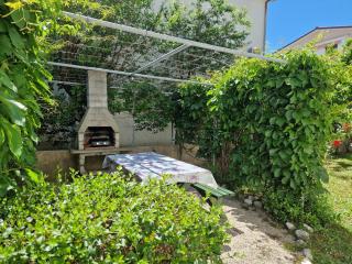 Apartments with parking space Baska, Krk - 19201 - 5