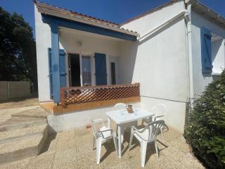 Maison de ville avec jardin, proche plage et commerces, parking privé - La Tranche-sur-Mer - FR-1-22-370 - 9