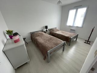 Maison de ville avec jardin, proche plage et commerces, parking privé - La Tranche-sur-Mer - FR-1-22-370 - 2