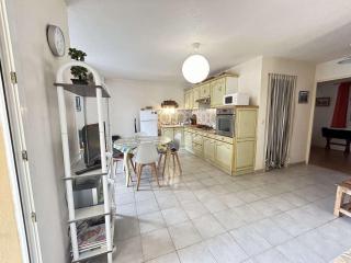 Sainte-Maxime : T2 calme avec piscine, terrasse, proche plages et commerces - FR-1-226-552 - Sainte-Maxime - 7