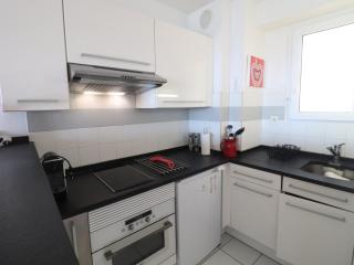 Superbe T2 cabine avec terrasse et climatisation face à la plage - FR-1-472A-309 - 4