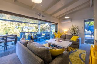 Island Sanctuary - Waiheke Holiday Home - Ostend - 6