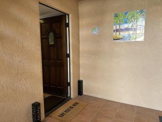 Goldie's 30 Day Minimum condo - Palm Springs - 5