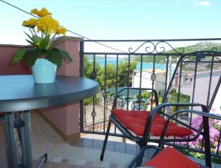 Apartments Nena with sea view - max 4 persons - 0