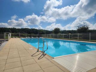 Amazing villa with garden - Les Forges - 0