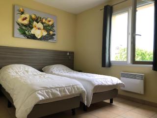 Modern villa with bubble bath - Les Forges - 6