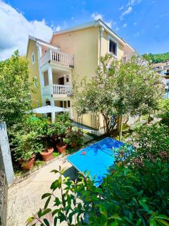 Villa Dionis - Budva - 0