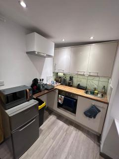 Cosy, self-contained guest house - Thornton Heath - 3