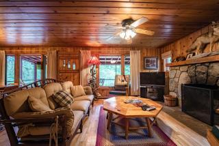 Cozy Riverside Getaway Pine Bend Cottage 5589 - Grayling - 5