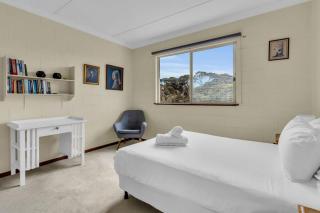 Cliffhanger - Merimbula - 4
