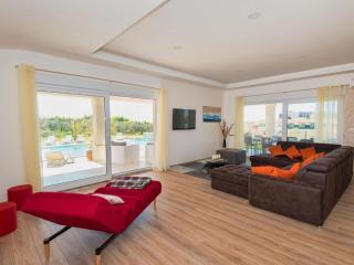 New white villa, 60 m², pool - Vodnjan - 9