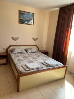 Milchevi Guesthouse - Sosopol - 7