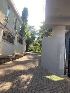 HA Luxury Homes - Kampala - 9