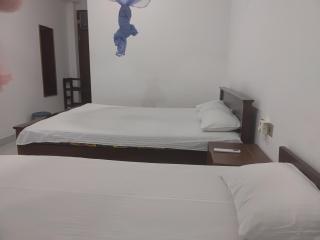 Ajith rest house - Kataragama - 6