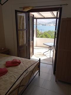Akrogiali Rooms & Studios - Drymonas - 0