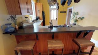 Just Two Blocks From Downtown Bozeman, The Dahlia House Is A Tucked Away Retreat - Bozeman - 5