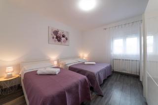 Nany-Villa with heated pool - 6