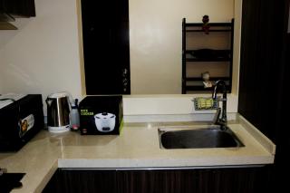 Spacious 3 Bedrooms with wifi access and pool near SM MOA Arena - Manila - 3