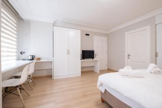Mayer Bomonti Suites - Istanbul - 1