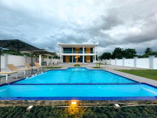 Tulia Luxury Villas - 0