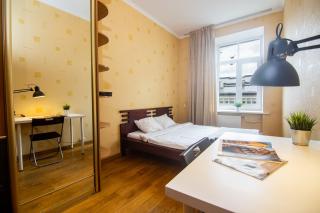 Central 3 bedroom apartment - 4